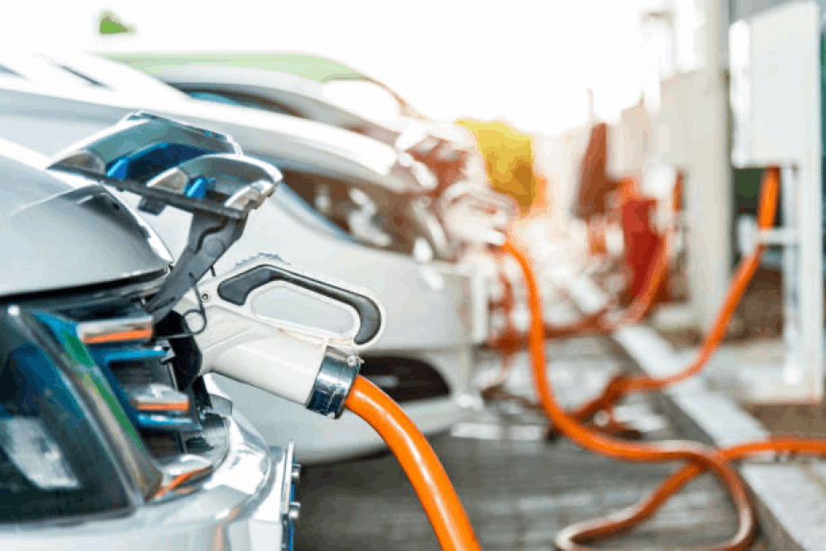 Car Production in UAE