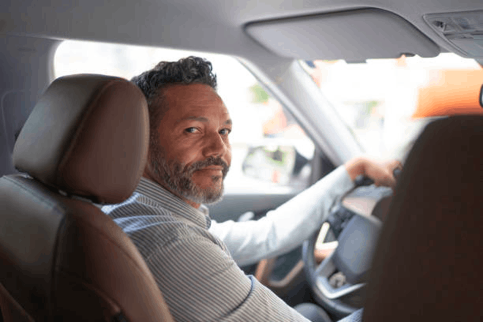Book a Car Rental with a Driver in Dubai