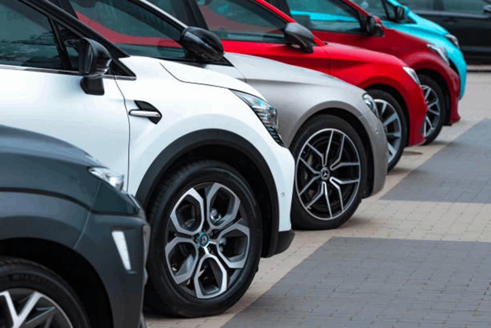 dubai car rental monthly