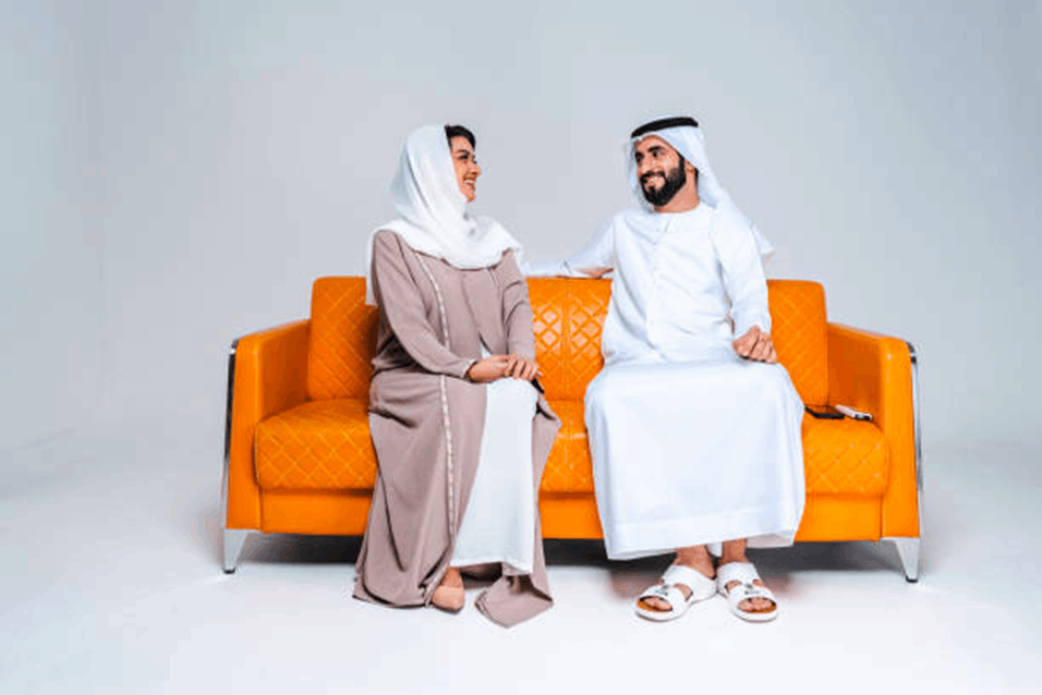 Elegant Abayas and Kanduras